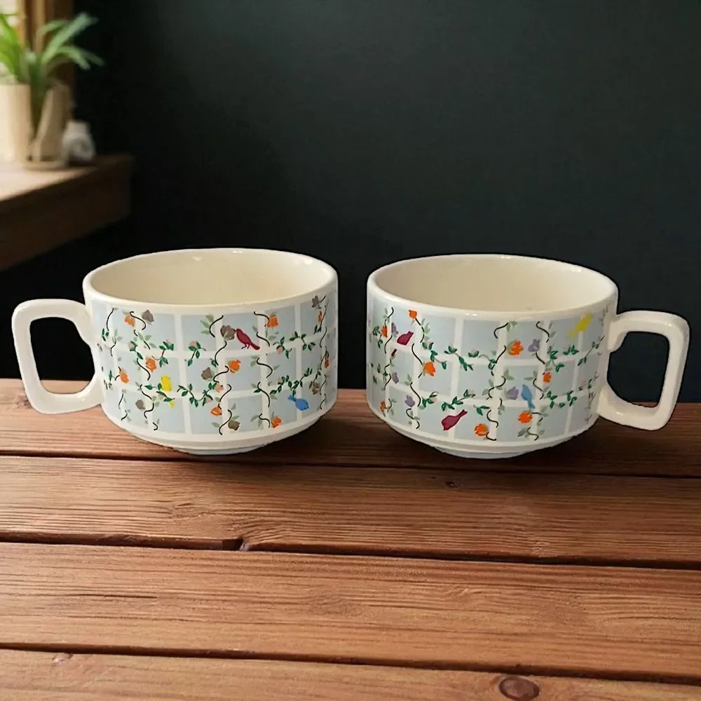 2 Vintage Soup Chili Mug Cup Ceramic Flowers Birds Pastel Pair Cottage 70s Retro